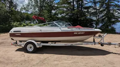 7 foot Tempest with 3L Mercruiser inboard/outboard engine. Included items: 4 life jackets, 2 paddles...