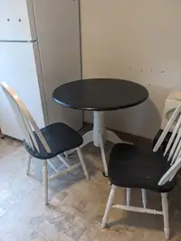Black & White Dining Set (3 Chairs and Table)