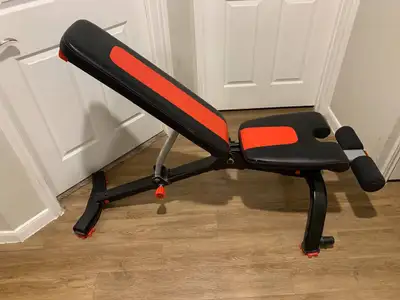 *** Have lots other gym equipment for sale, check my other listings! *** For sale is a Bowflex 5.1S...