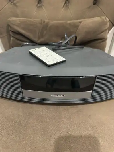 Bose wave radio ii with OEM remote, View more