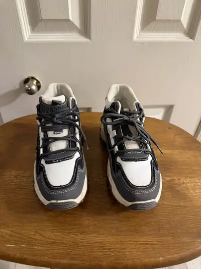 Prodigy Shoes, View more