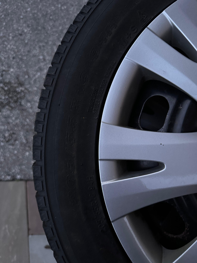 Winter Tires on Steel Wheels with Hub Caps in Tires & Rims in Mississauga / Peel Region - Image 2