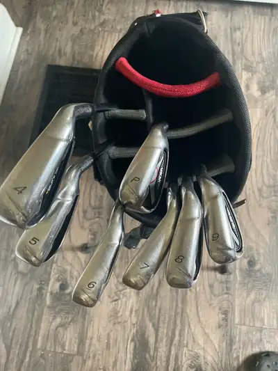 Taylor Made Golf club set with Tees and balls, View more