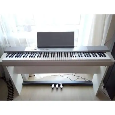 Casio Piano PX150(white) 88 weighted keys w stand & 3 pedal unit, View more