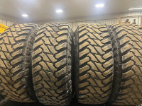 35x12.50R17 Jeep Rims and Tires for Trade