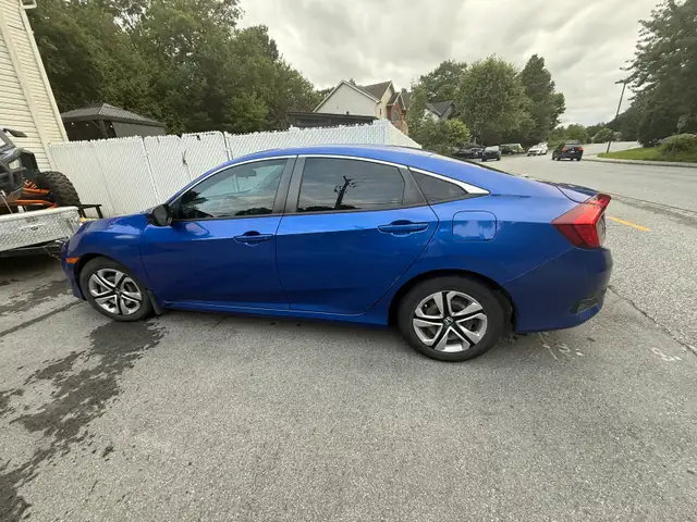  Honda Civic 2018 LX 