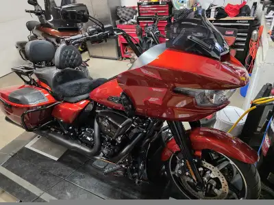Up for sale is a 2024 FLTRX in the Whiskey Fire colour, with a lot of upgrades. This bike was purcha...