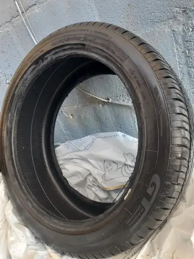Gt Radial- ChampiroUHP. Summer tires for 18" rims. Used only for 8000 klm. Make 2020.