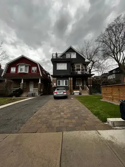 2 Bedroom 1 Bath Available