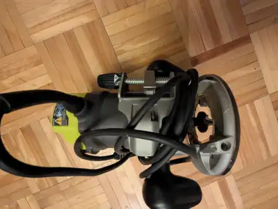 Toupie Ryobi, View more