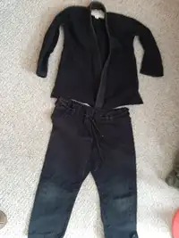 Martial arts suit Age 7/10 years $10
