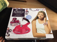 Crayola Beadola Bead Maker