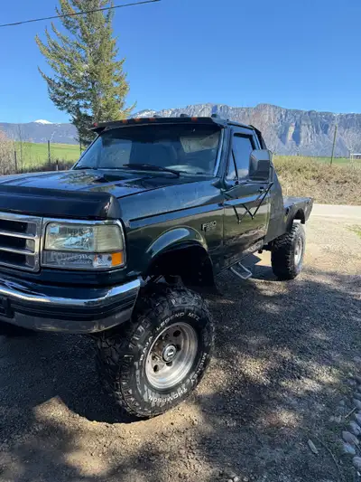 1994 f350 fummins, would like to trade for (3rd gen dodge 6 speed crewcab would consider a built aut...
