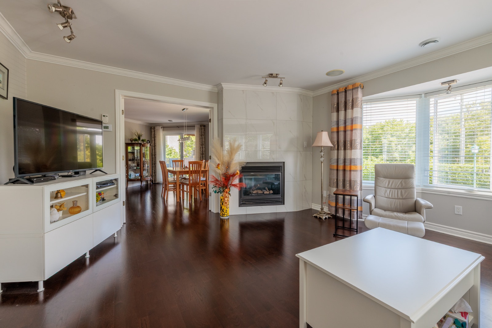 Spacieux Condo 2 chambres 2 stationnements - Blainville — photo 1
