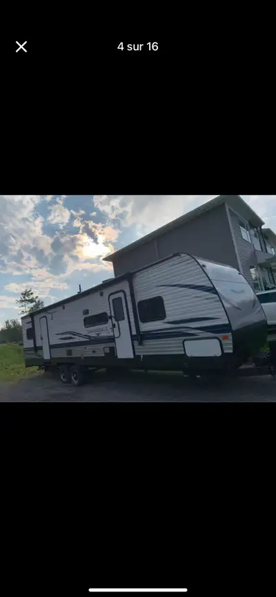 46000$ Tx incluse prix final a payer non négociable Rv trailer roulotte cargo rv hauler encore garan...