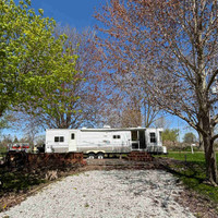 36’ Skyline Nomad Trailer at Mitchell’s Bay Marine Park 