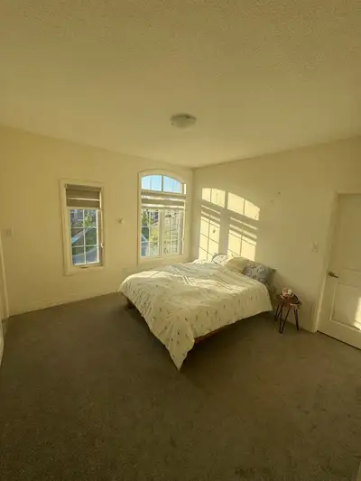 2 PRIVATE ROOMS FOR RENT – BRAMPTON | PARKING INCLUDED Williams Pkwy & Mississauga Rd, Brampton Avai...