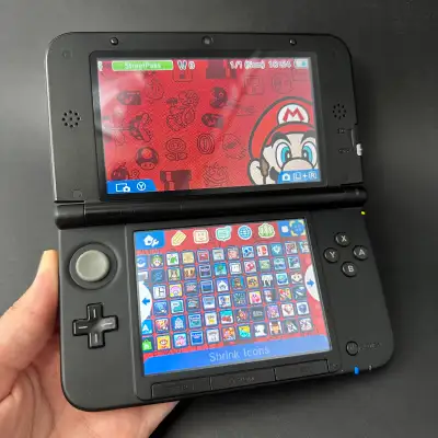 Nintendo 3DS Xl with 600 Games, View more