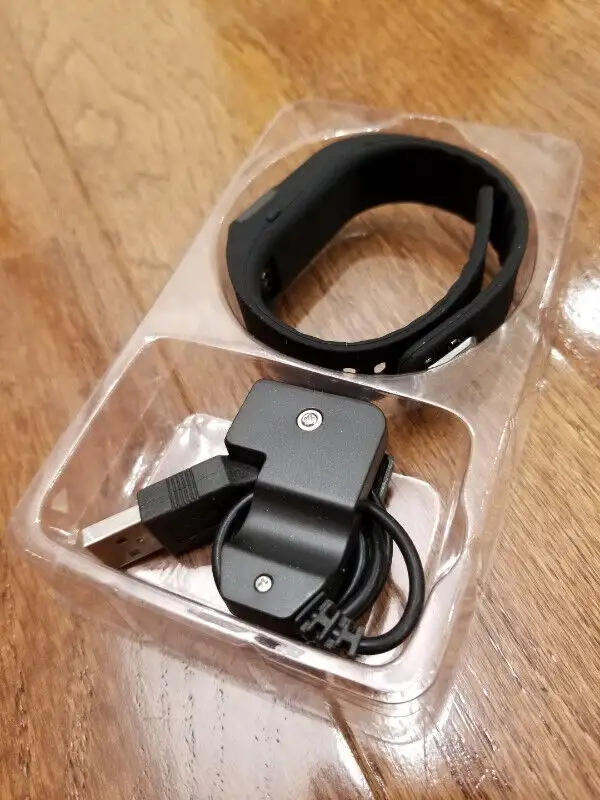 BNIB Smart Bracelet in Exercise Equipment in City of Toronto - Image 8