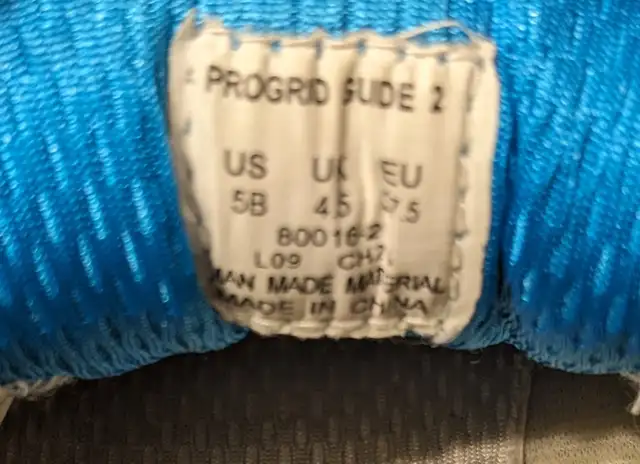 Saucony Women's Running Shoes size 5  in Women's - Shoes in Norfolk County - Image 3