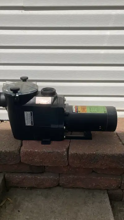 POMPE  PISCINE HAYWARD SUPER PUMP 1 HP RECONDITIONNÉE ET GARANT, View more