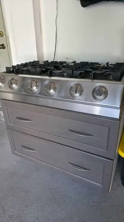 Gas cooktop 36", View more