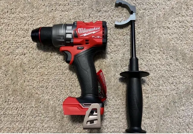 Brand new Milwaukee new Gen M18 fuel 1/2 drill with handle 