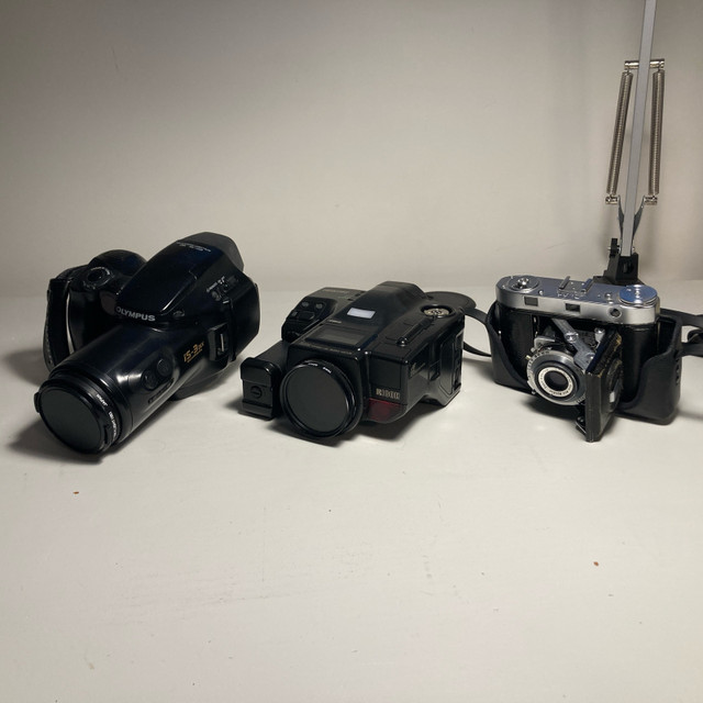 LOT - FILM CAMERAS 1950s - 1990s accessories, and lenses in Cameras & Camcorders in St. Catharines