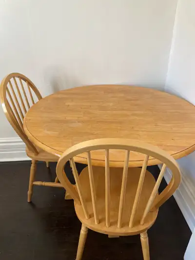 Round Kitchen Table and Chairs, View more