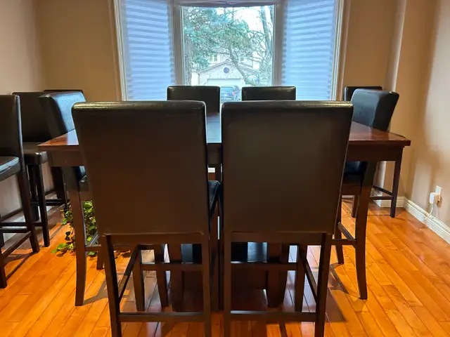 Bar Height Table with Ten Chairs in Dining Tables & Sets in Kingston - Image 6
