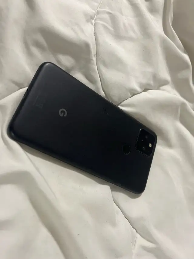 Google Pixel 5 Unlocked 128GB  in Cell Phones in City of Halifax - Image 4