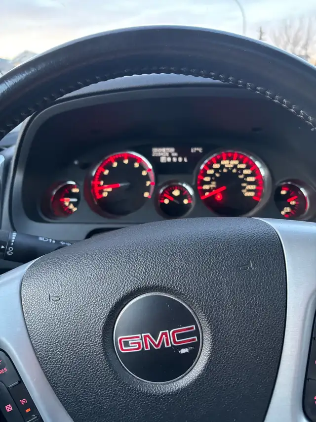 2012 GMC Acadia 597791506139064327
