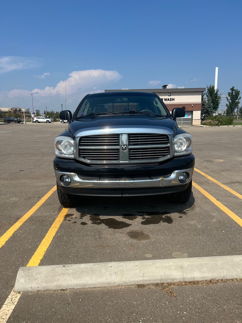 2008 Dodge 1500 hemi pickup Cars & Trucks Grande Prairie Kijiji