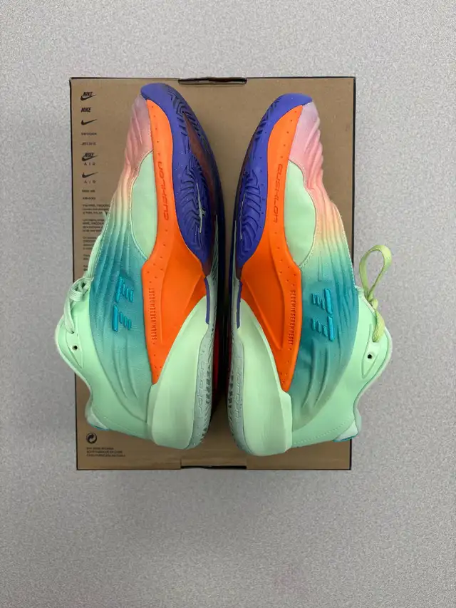Nike Air Jordan Luka 3 Blurred Vision Vapor Green/ Basketball Sh in Men's Shoes in Lethbridge - Image 5