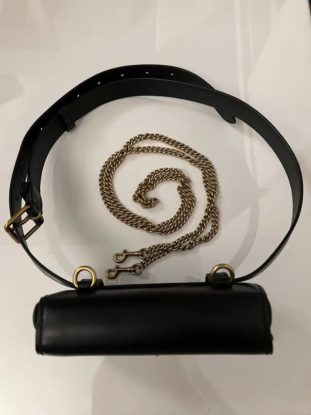 Coach saddle bag - belt or crossbody in Women's - Bags & Wallets in City of Toronto - Image 3