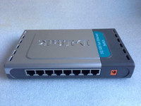 D-Link DSS-8+ 8-Ports 10/100 Fast External Ethernet Switch G2,