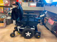Quantum Edge 3 Powered Electric Wheelchair *LIKE NEW*