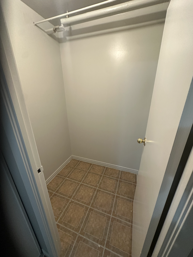 Bachelor available Now Minnow Lake in Long Term Rentals in Sudbury - Image 7