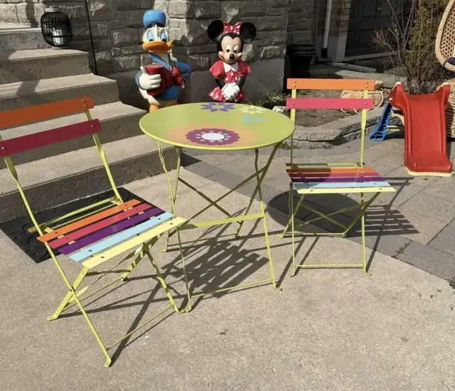 unique foldable Bistro set $200 firm 