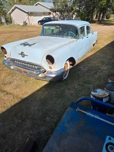 IF THE AD IS UP ITS STILL AVAILABLE. 1955 oldsmobile 4 door sedan. Pretty solid car, floors are in r...