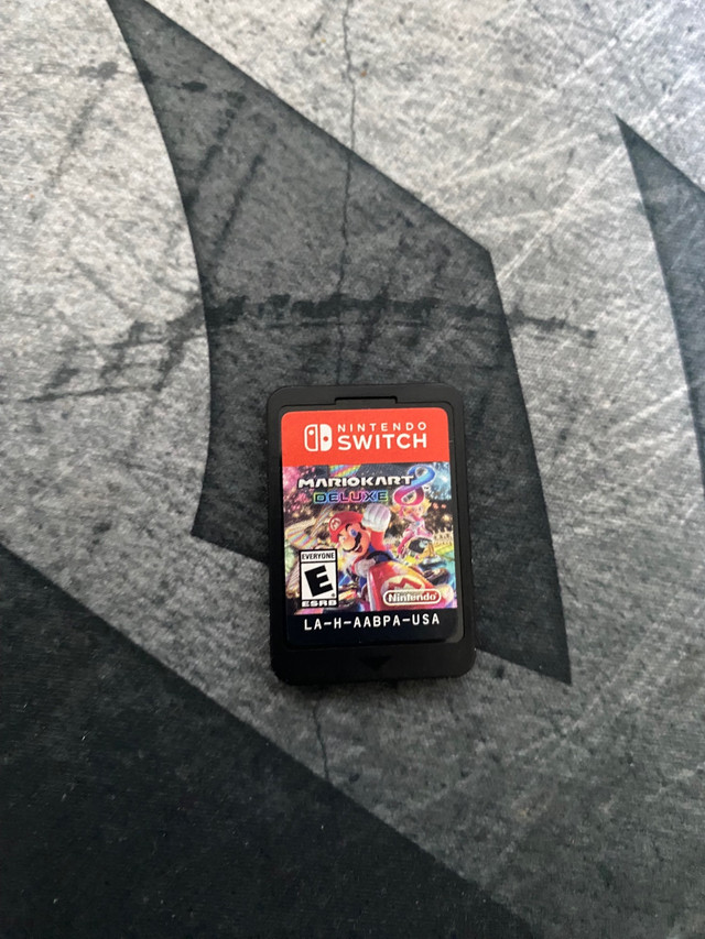 Mario Kart 8 Deluxe in Nintendo Switch in Thunder Bay