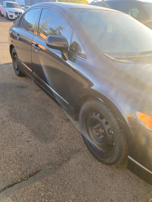 2007 Honda Civic for sale in Cars & Trucks in Edmonton - Image 2
