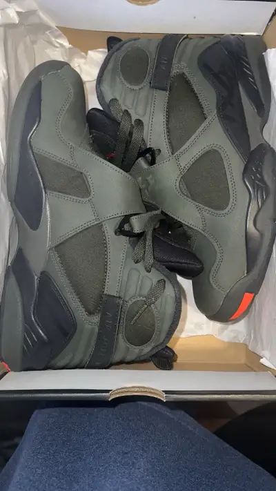 Air Jordan 8 Take Flight Undefeated - Size 8 VNDS, View more
