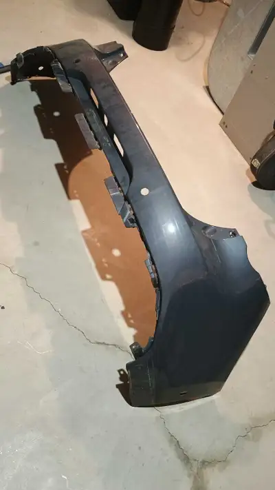 Selling a mazda 3 rear bumper in polymetal grey. It's in excellent condition and ready to be install...