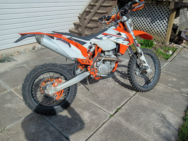 2015 ktm 350xcf-w in Dirt Bikes & Motocross in St. Catharines