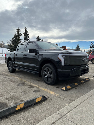 2023 f150 lightning 