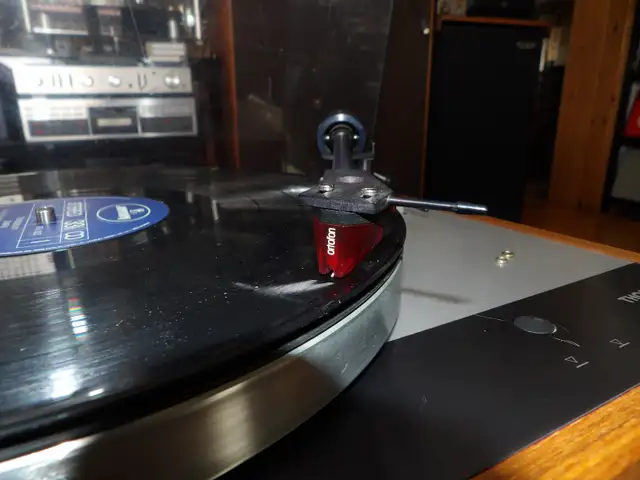 Thorens TD 160 turntable, CONSIDERING TRADES in Stereo Systems & Home Theatre in Gatineau - Image 6