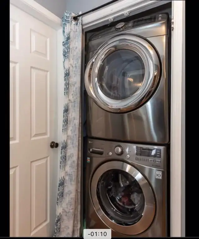Room for rent  in Room Rentals & Roommates in Mississauga / Peel Region - Image 7