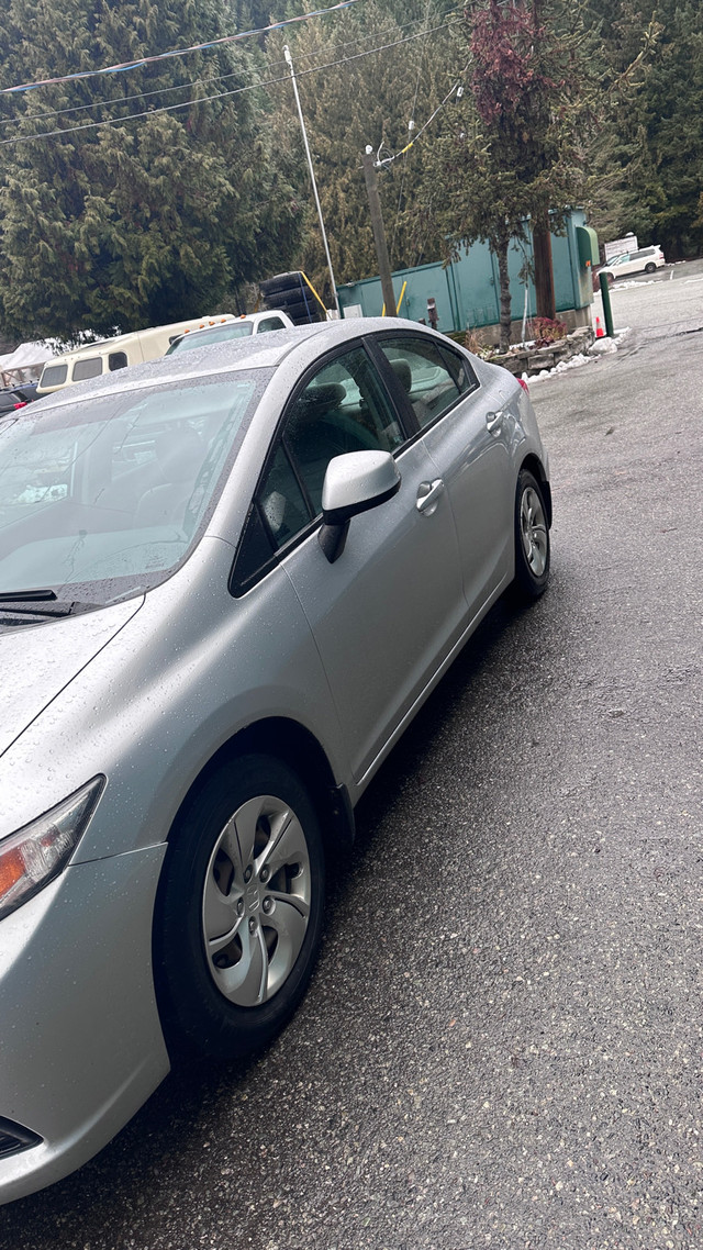 Honda civic 2013 lx in Cars & Trucks in Vancouver - Image 2