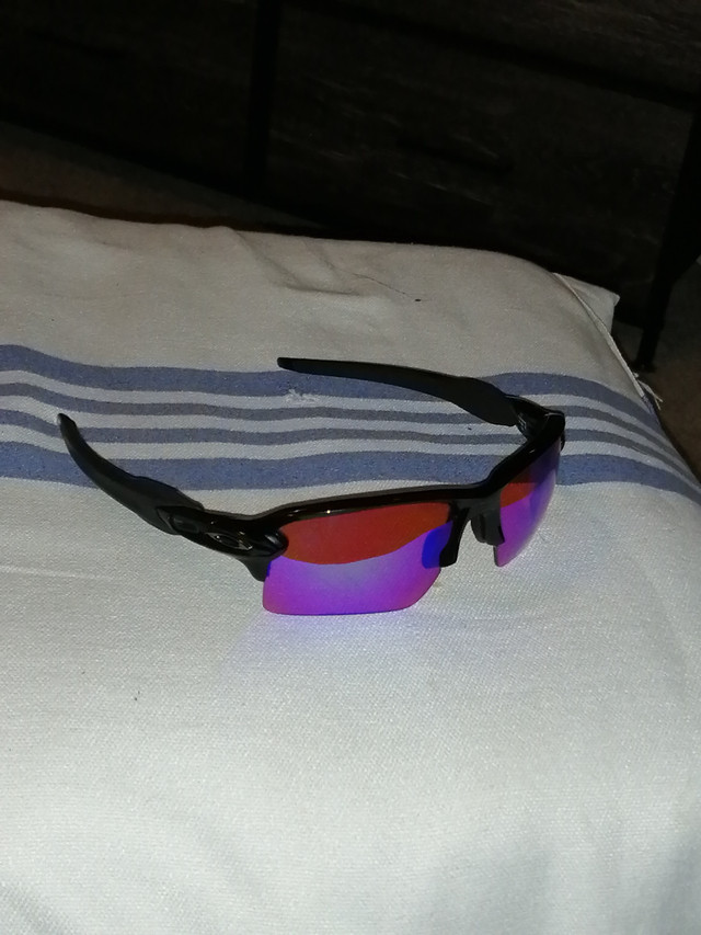 Oakley sunglasses(golf). Brand new$300 in store. Selling for$200 in Other in Barrie - Image 3